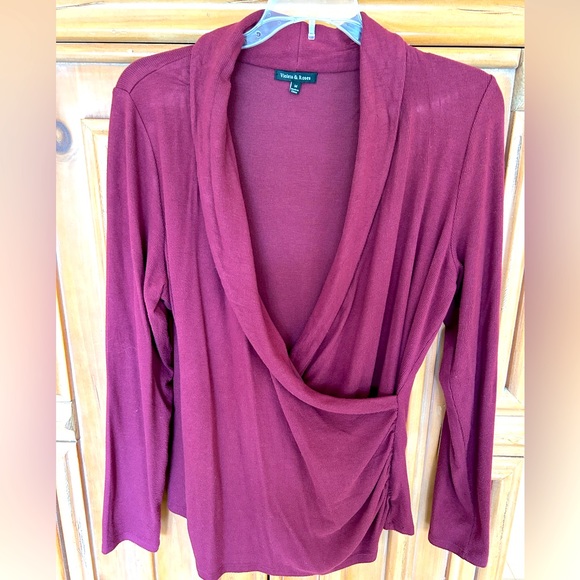 Violets & Roses Tops - Violets & Roses wine surplus long sleeve top, worn once, size M